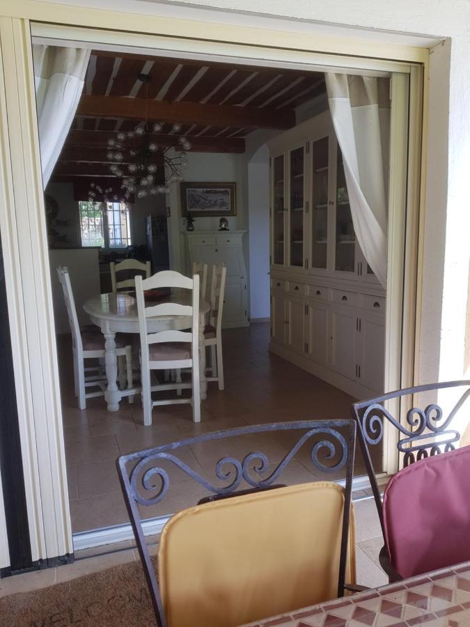 Maison Mimosa Salernes Exteriér fotografie